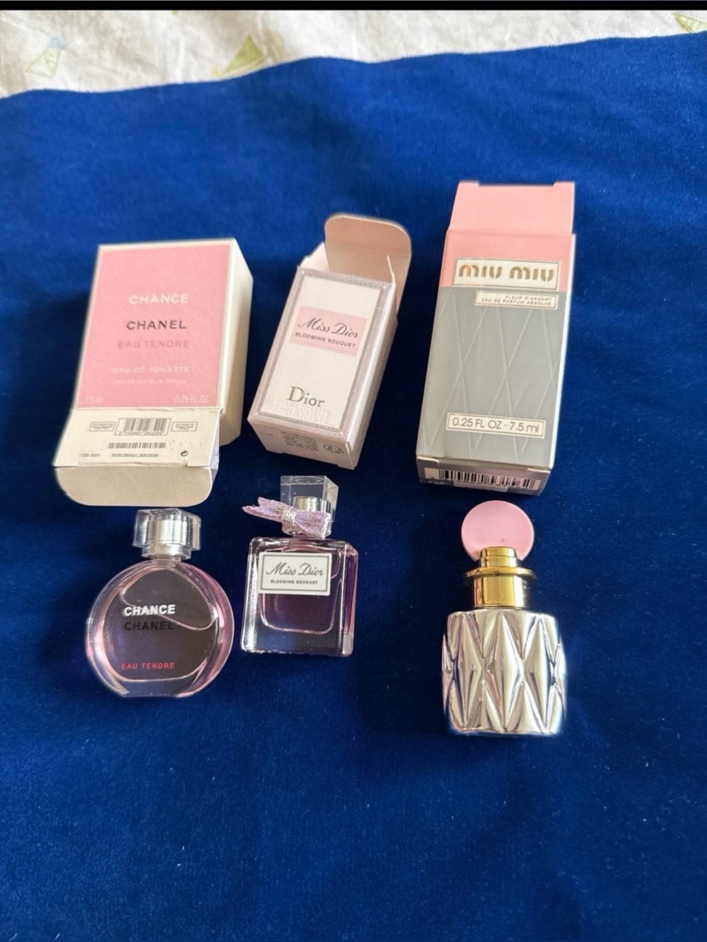 CHANEL Chance Eau Tendre Mini Pink Bottle